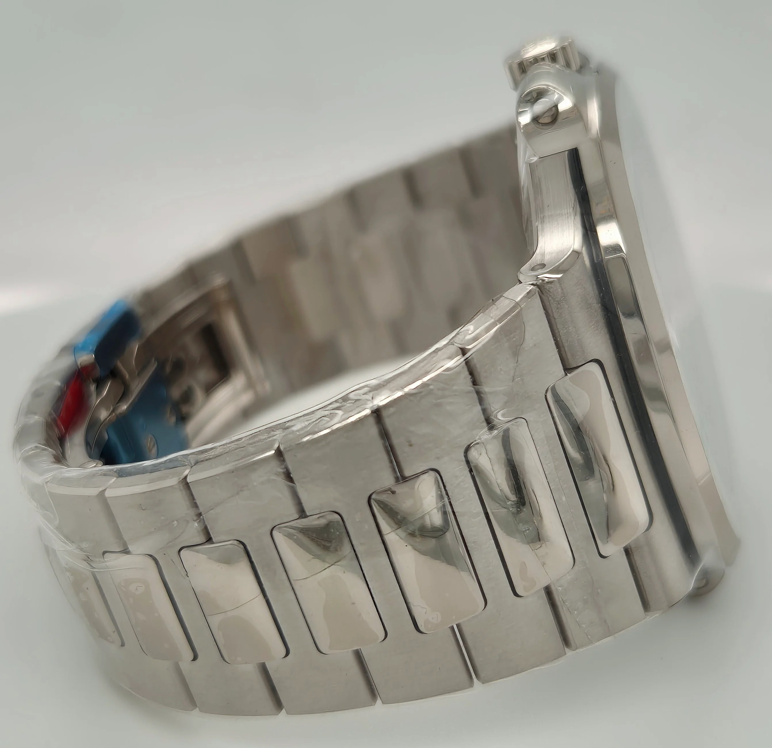 Patek Philippe Nautilus White Gold 5811/1G-001 | 2024 | 41mm - Image 5