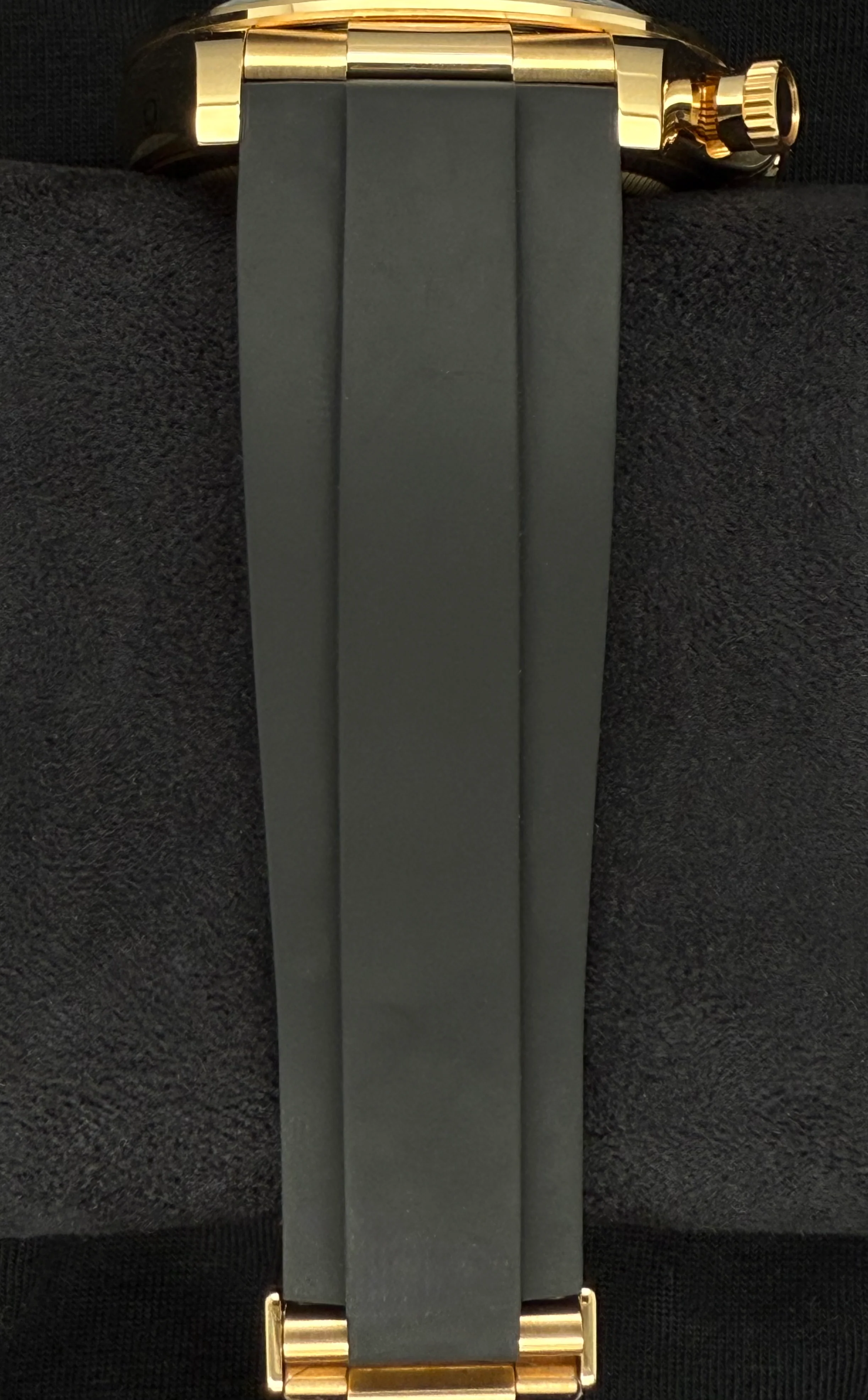 Rolex Cosmograph Daytona Yellow Gold White Dial with Gold Index Dials Oysterflex 126518LN | 2024 | 40mm - Image 5