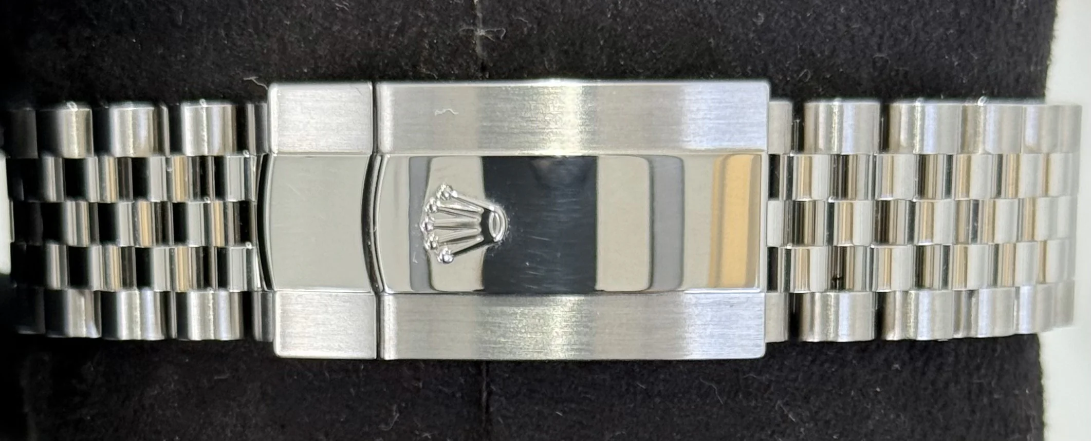 Rolex Datejust 36 Mint Green Dial Fluted Jubilee 126234 | 2025 | 36mm - Image 6