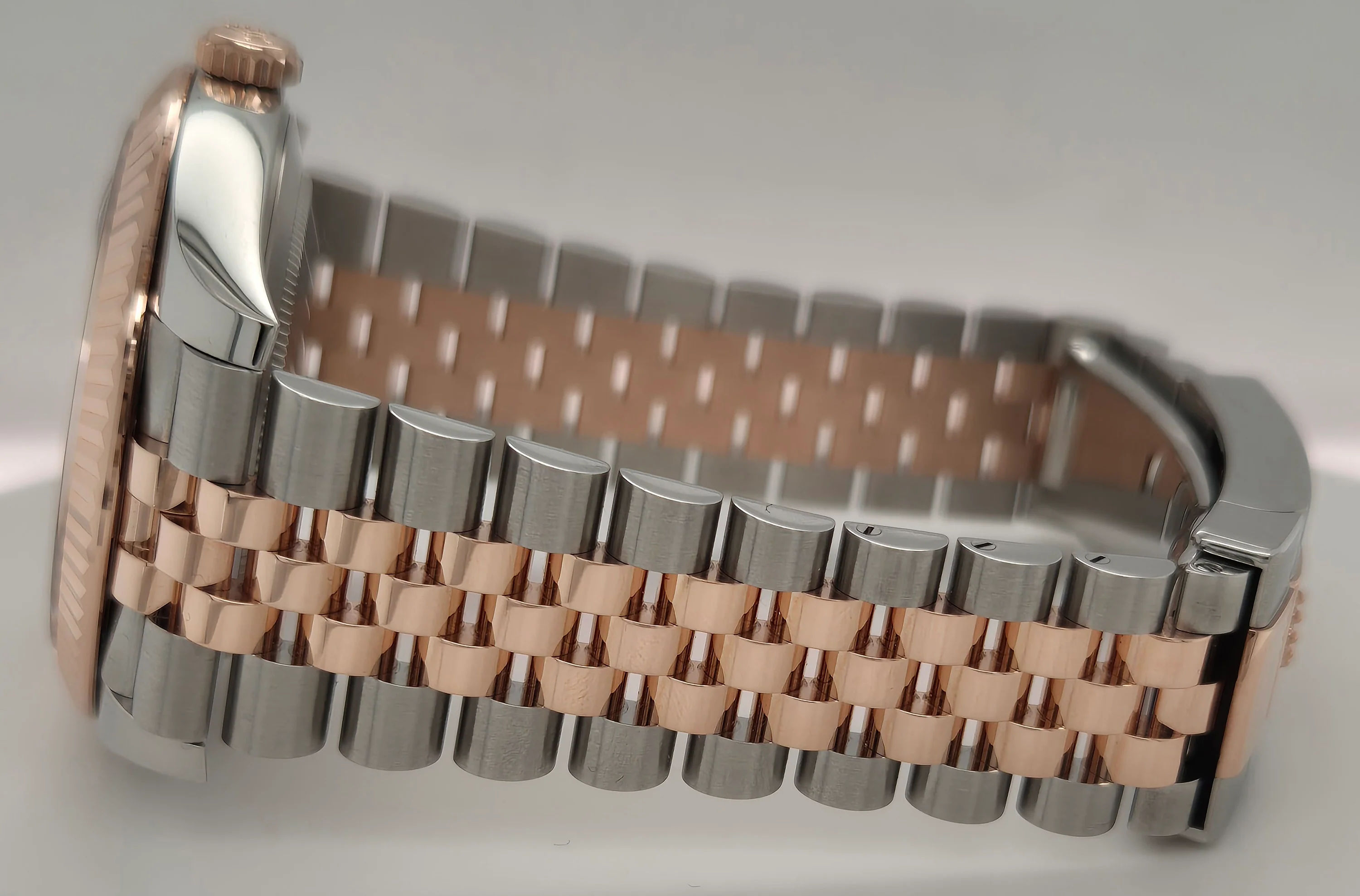 Rolex Datejust 41 Chocolate 'Sticks' Two Tone 18ct Rose Gold Jubilee 126331 | 2026 | 41mm - Image 3