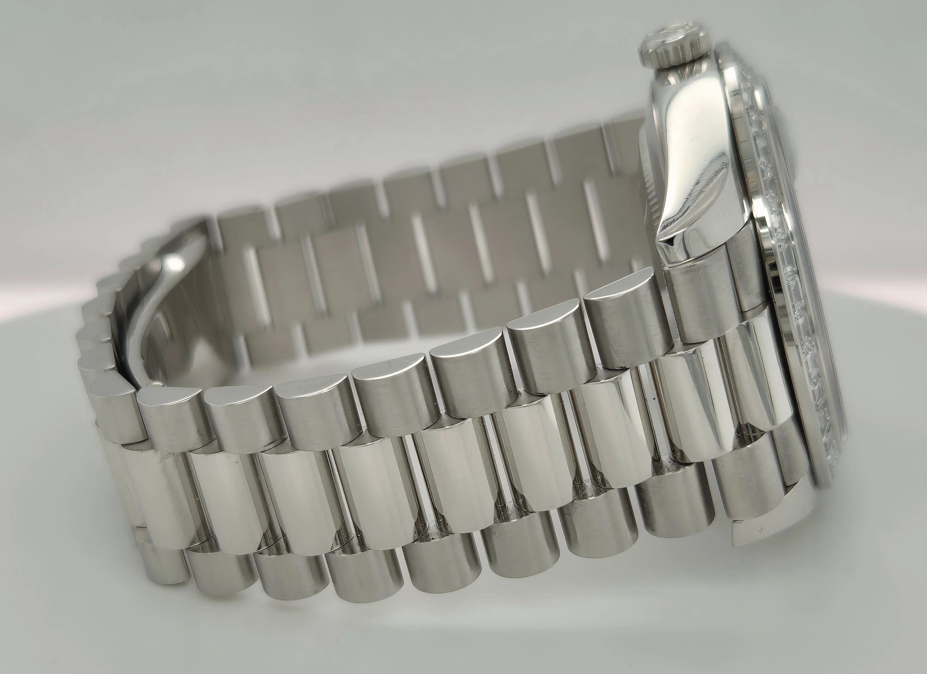 Rolex Day-Date 40 Platinum Ice Blue Factory Diamond Baguette Dial and Bezel 228396TBR | 2022 | 40mm - Image 4