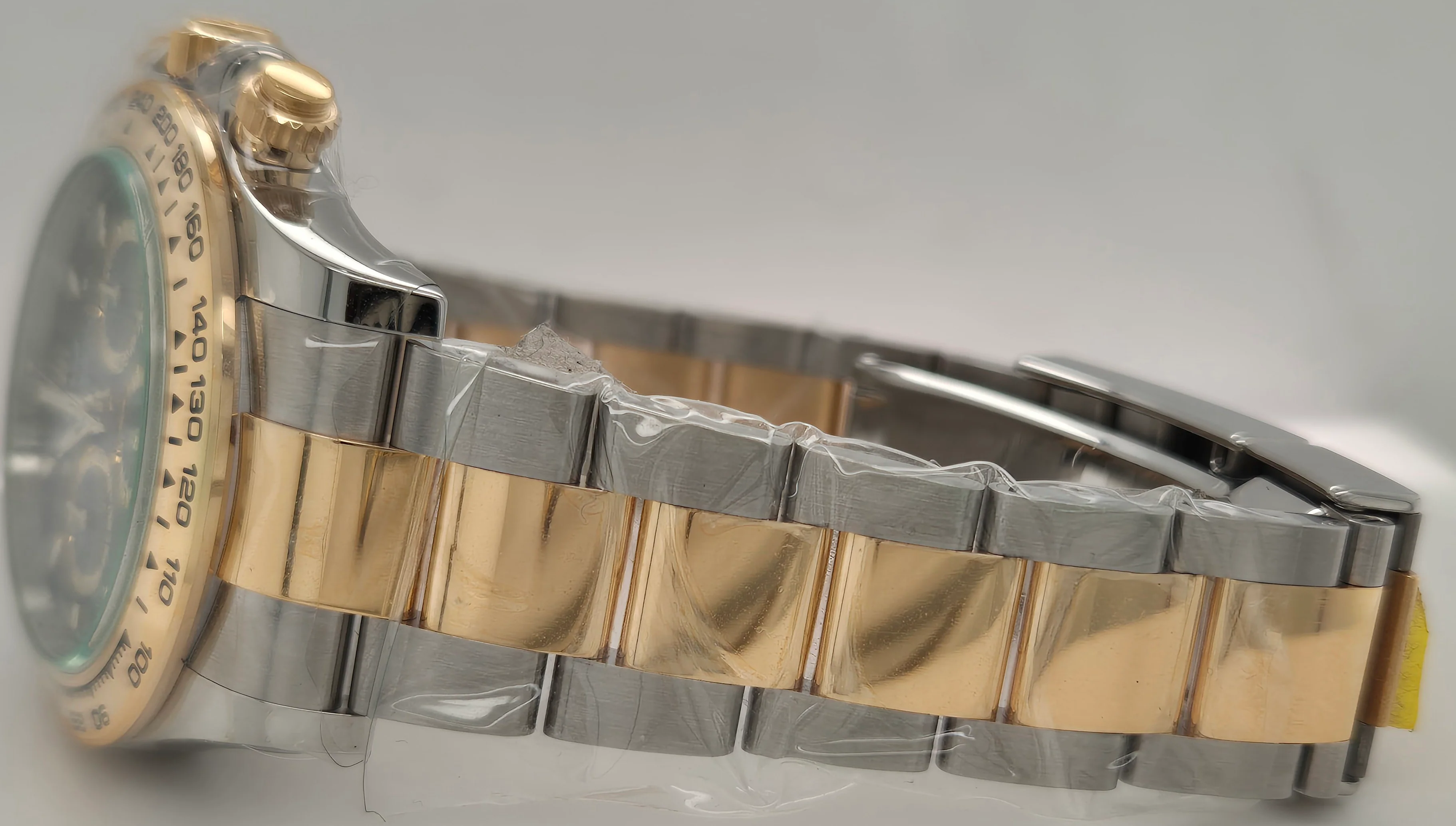 Rolex Daytona Cosmograph Two Tone Yellow Gold Black Dial 126503 | 2025 | 40mm - Image 3