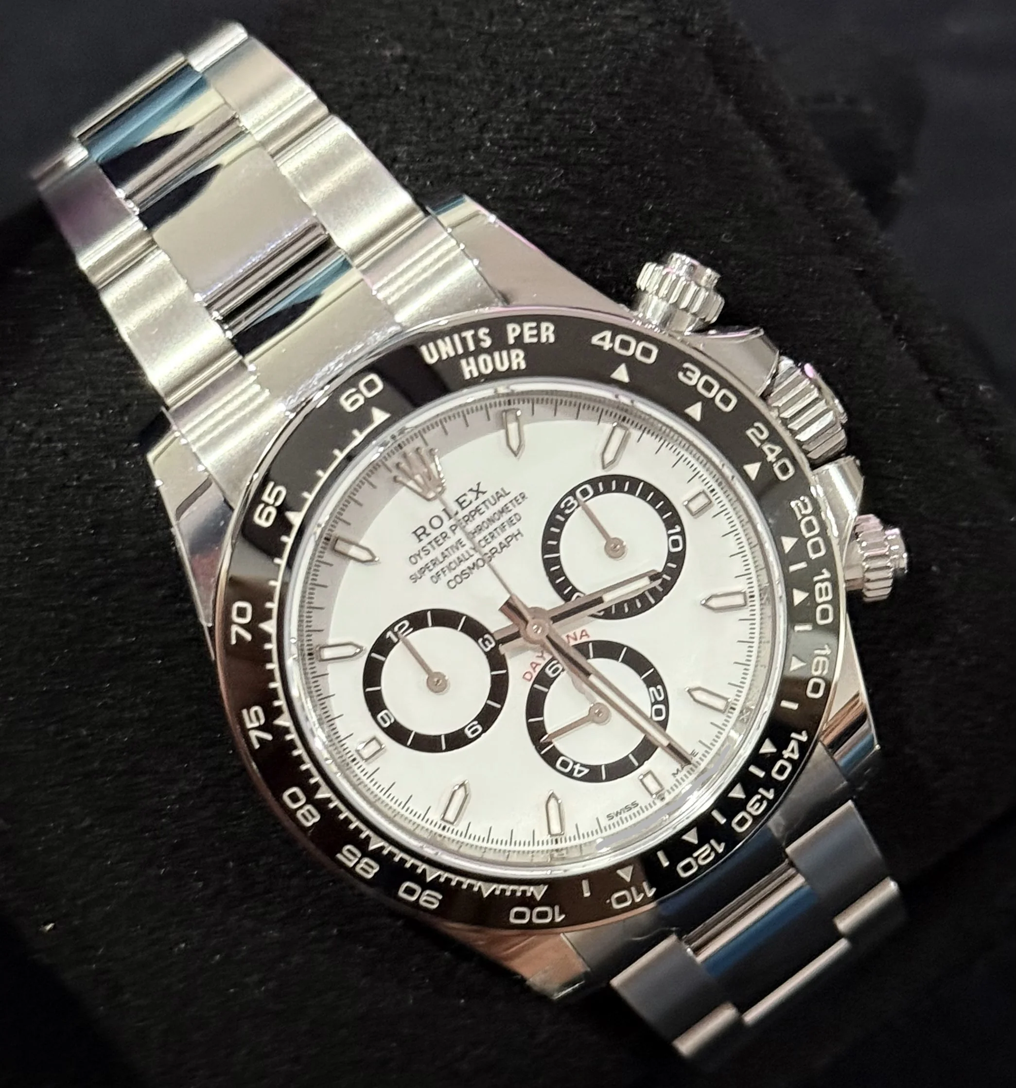 Rolex Daytona White Panda Ceramic Oystersteel 126500LN | 2025 | 40mm - Image 3