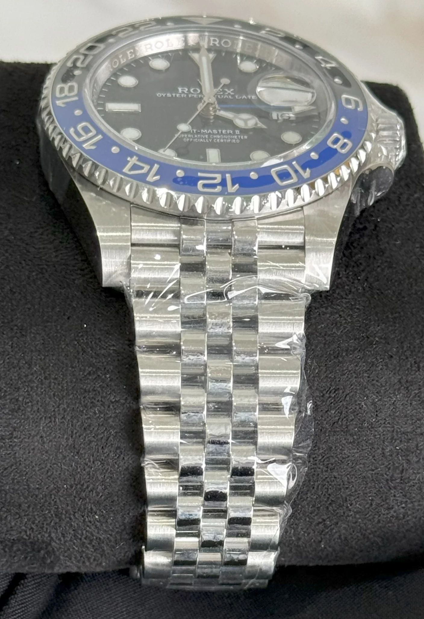 Rolex GMT-Master II Batgirl Jubilee 126710BLNR | 2025 | 40mm - Image 4