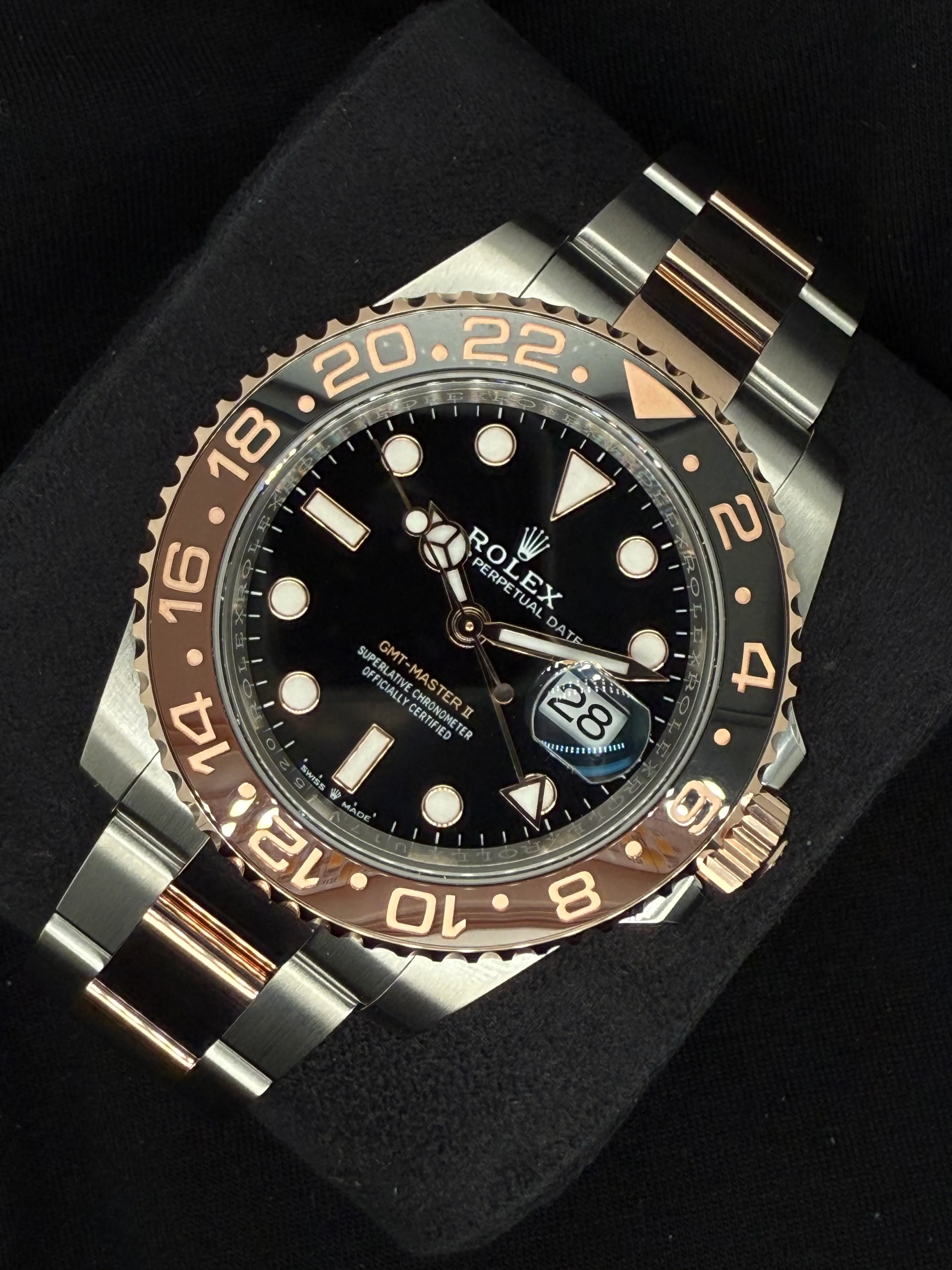 Rolex GMT-Master II Rootbeer Two Tone Everose Oyster 126711CHNR | 2025 | 40mm - Image 3