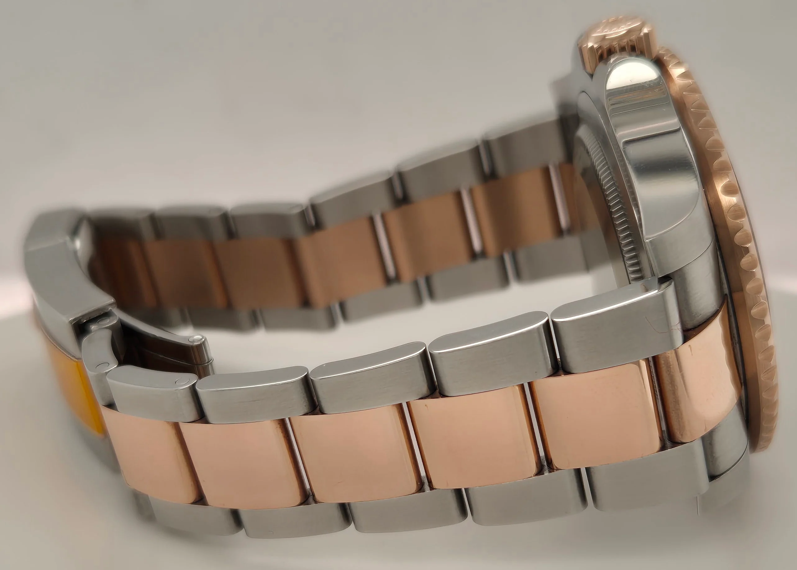 Rolex GMT-Master II Rootbeer Two Tone Everose Oyster 126711CHNR | 2024 | 40mm - Image 4