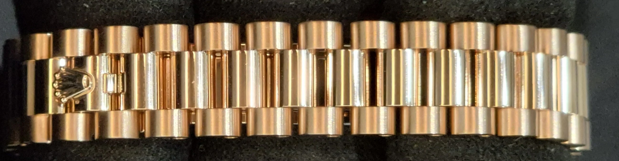 Rolex Lady-Datejust Presidential Olive Factory Diamond Set Bezel and Dial 279135RBR | 2023 | 28mm - Image 6