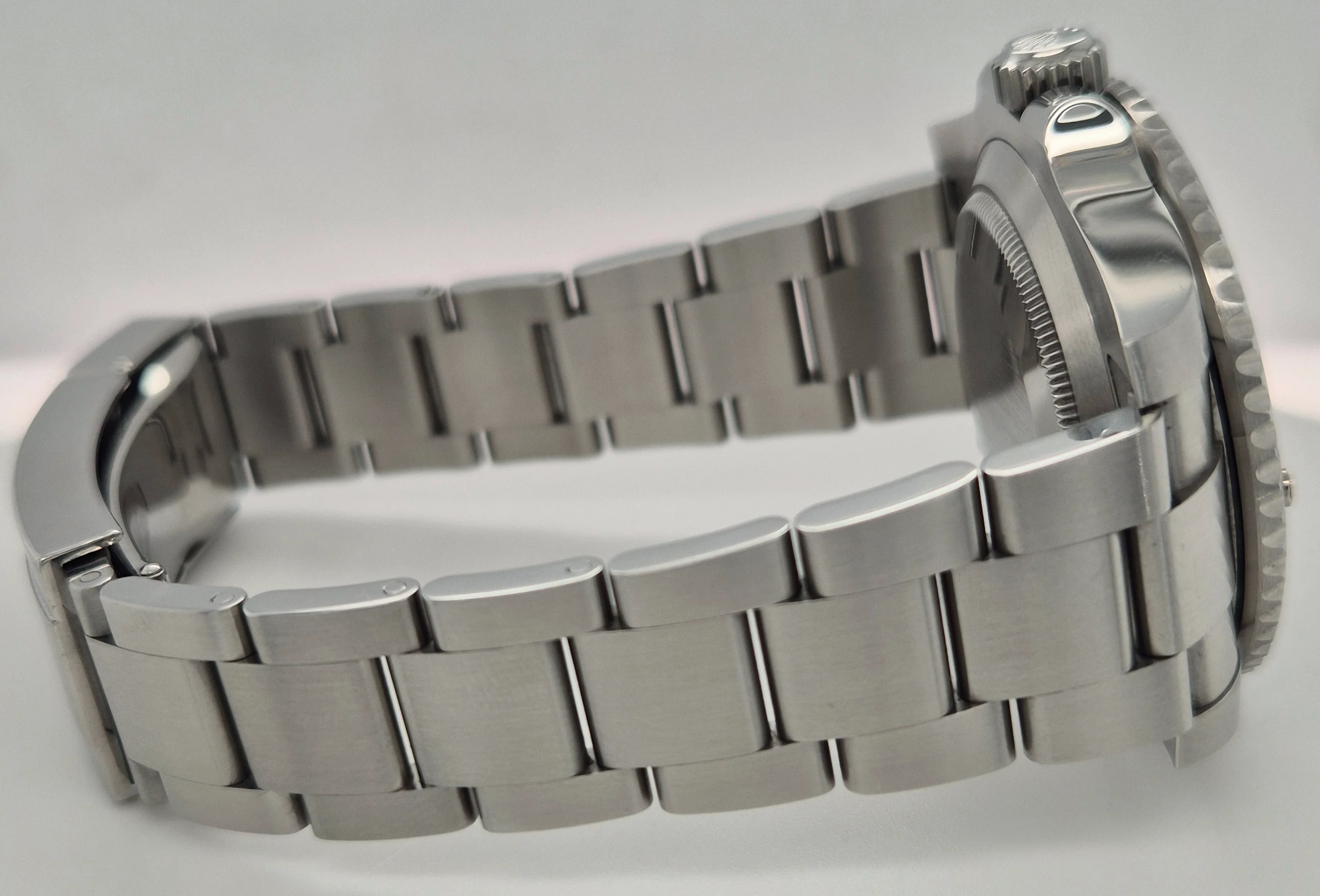 Rolex Submariner Date Starbucks Mk2 Ceramic 126610LV | 2025 | 41mm - Image 3