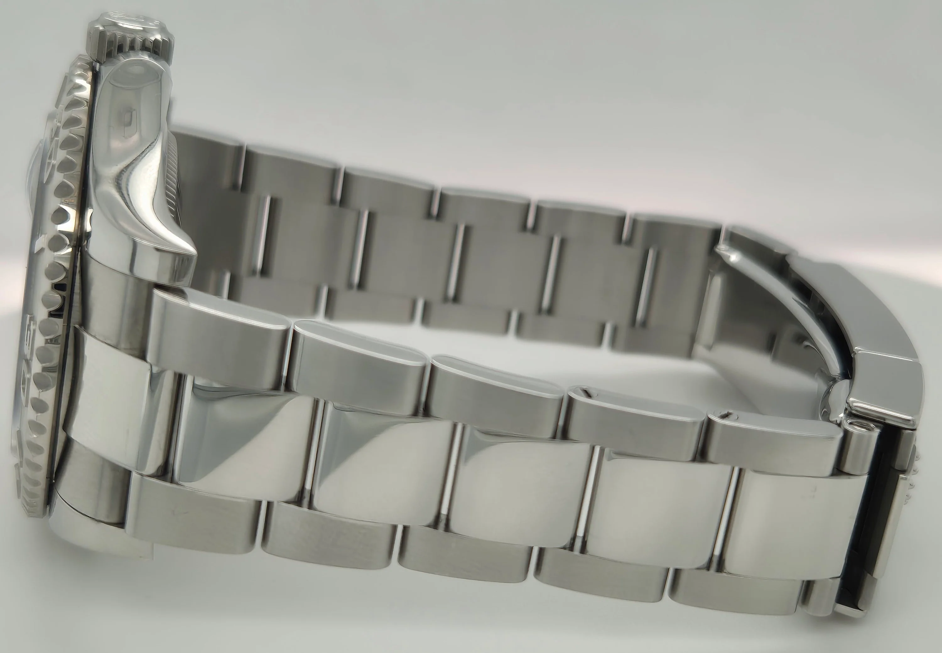 Rolex Yacht-Master 40 Blue Dial Platinum Bezel 126622 | 2020 | 40mm - Image 3